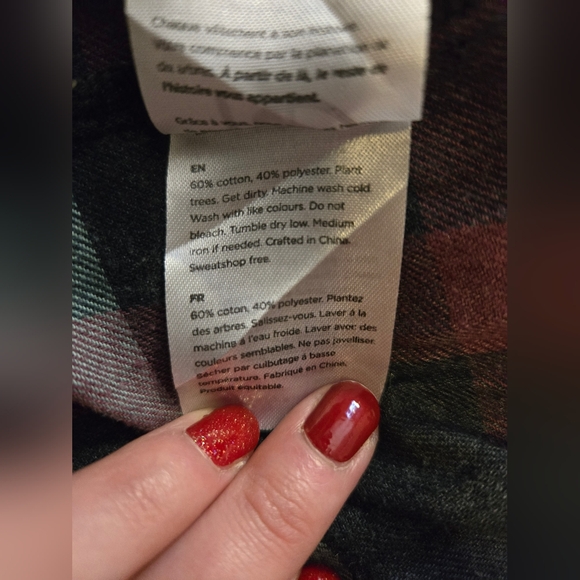 Tentree Soft, Plaid, Button up,  long sleeved shirt. Size Small - Picture 9 of 12